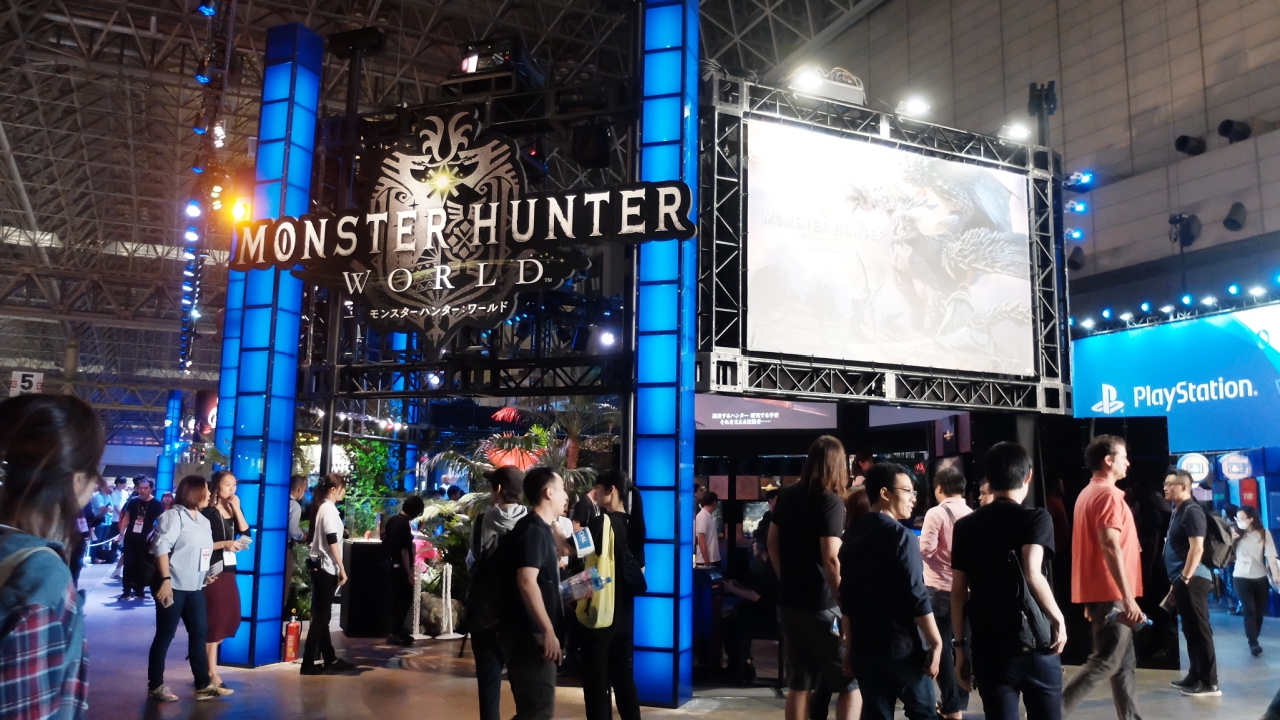 是次遊戲展焦點之一的 《 Monster Hunter World 》攤位